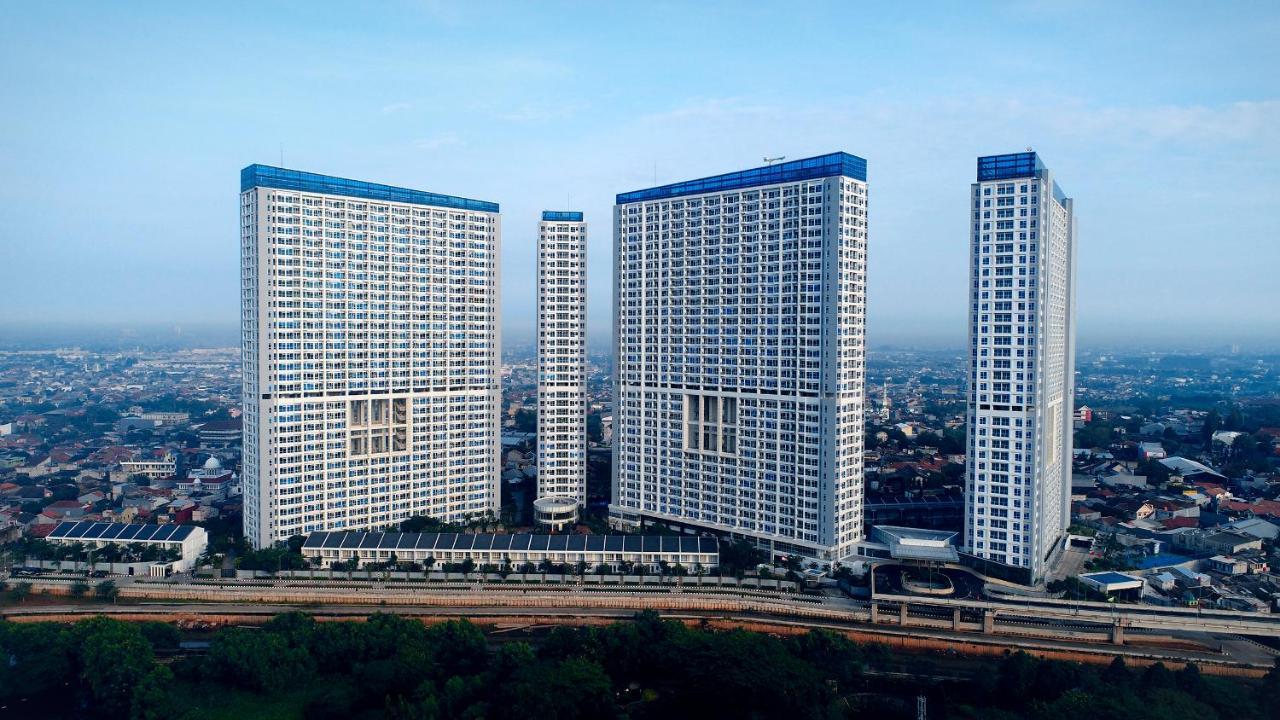 ג'קרטה Harris Suites Puri Mansion מראה חיצוני תמונה