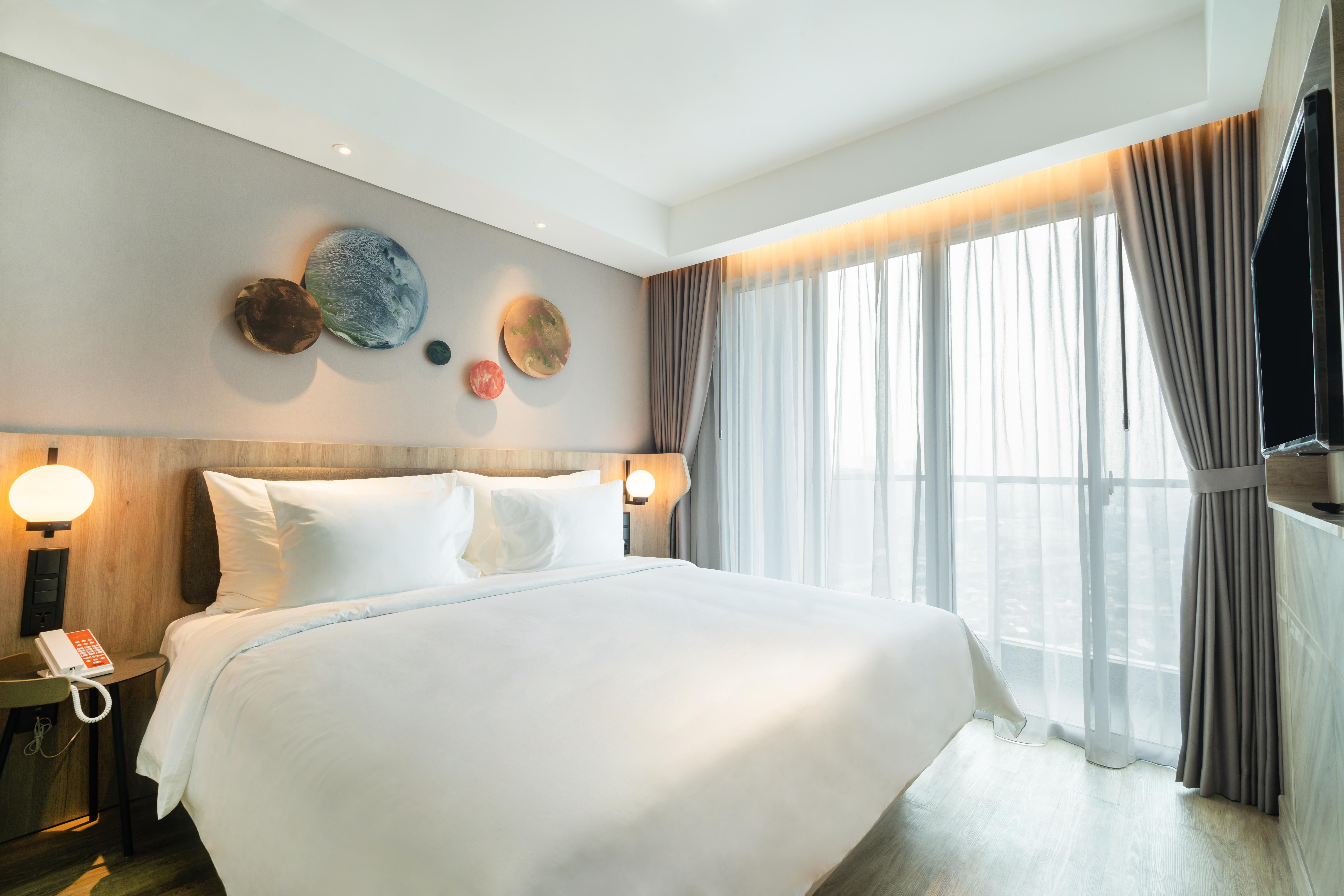 ג'קרטה Harris Suites Puri Mansion מראה חיצוני תמונה